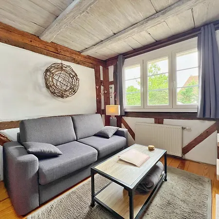 Διαμέρισμα Par Ci, Par La *